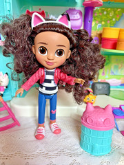Gabby’s Dollhouse Purrfect Playset 2FT Tall Figures Cats Accessories Works