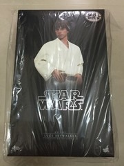 Hot Toys MMS 297 Star Wars A New Hope Luke Skywalker Mark Hamill (Special Ver)
