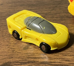 Vintage Toy Yellow Sports Car Transformer Hasbro Micromaster 80s/90s VTG