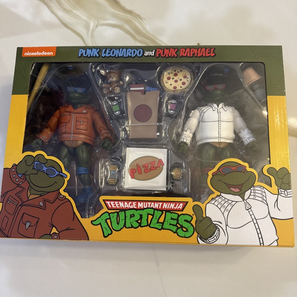 🔥NECA TMNT Punk Leonardo & Punk Raphael 2-Pack Figures NEW🔥