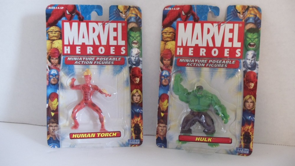 2 TOY BIZ 2.5″ MARVEL HEROES MINIATURE POSEABLE ACTION FIGURES HULK/HUMAN TORCH