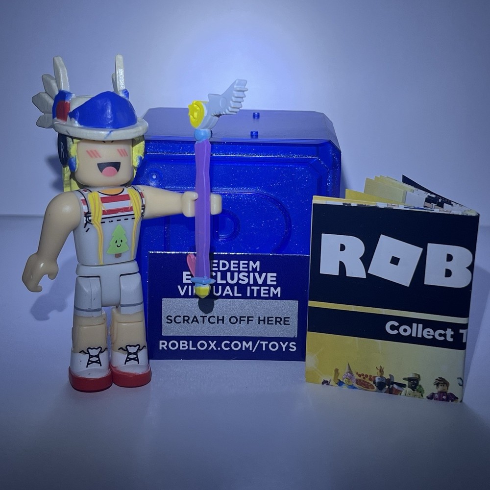 JustMomma Roblox Figure + Virtual Item Code + Box (Complete Set) Series 2