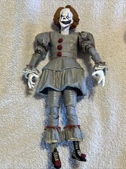 NECA Ultimate 7” 2018 Funko Pop 780 Derry Balloon Loose Stephen King IT Chapter2