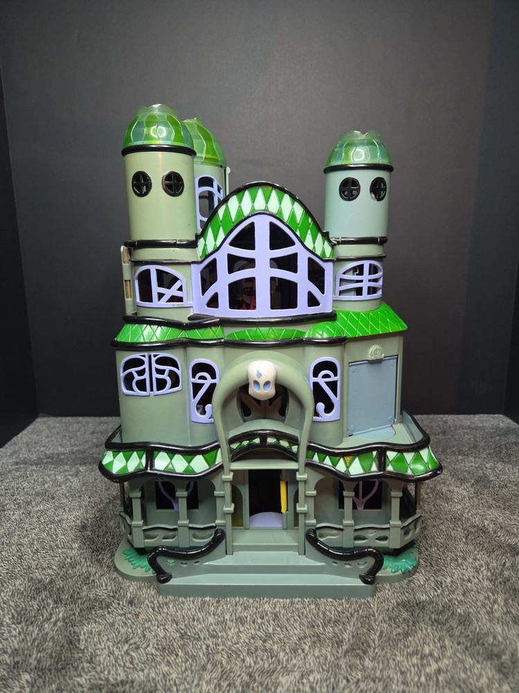 TRENDMASTERS Vintage 1997 Casper the Ghost Whipstaff Manor Playset House READ