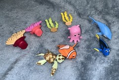 Lot of 9 Disney Pixar Finding Nemo PVC Play Toy Figures or Cake Toppers