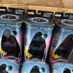 (6) STAR TREK TRANSPORTER SERIES TOS ACTION FIGURES KIRK SPOCK SCOTT UHURA NEW