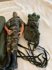 Vintage 1996 GI Joe Army Ranger Paratrooper Parachute Pack Camo Face Pain 12”