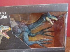 Hammond Collection Therizinosaurus Jurassic World Dominion NIB, 2023