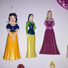 Set of 11 Disney Princess Figures Toys Girls Friendship Bracelet New