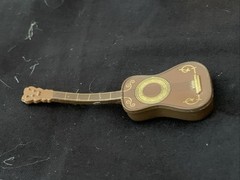 Disney Figure Guitar Brown Coco Mini Indonesia