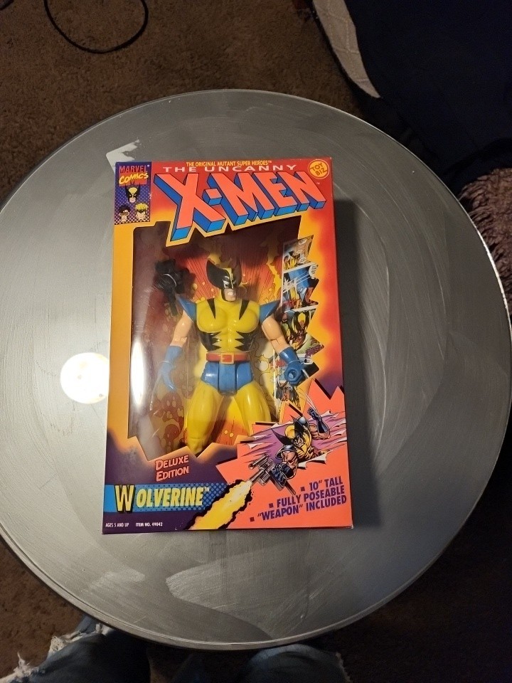 Vtg 1993 Marvel Uncanny X-Men Wolverine Deluxe Edition 10″ ToyBiz New in Box NIB