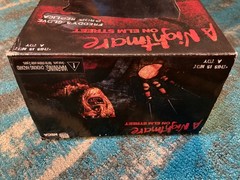 NECA – A Nightmare On Elm Street – Freddy Krueger Glove Prop Replica