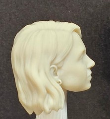 SYDNEY SWEENEY HEAD SCULPT UNPAINTED 1/12 1/10 1/6
