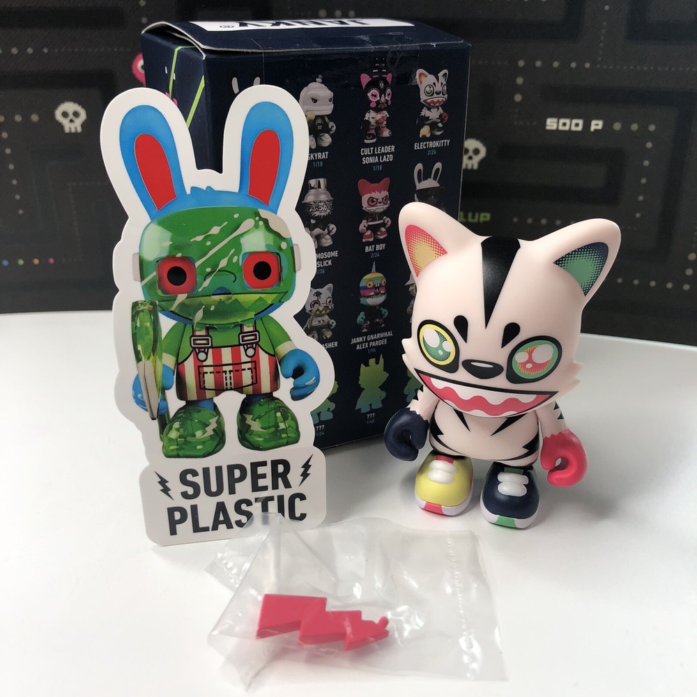 Superplastic Janky Series 4- ELECTROKITTY