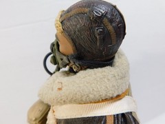 21st Century Toys WW2 Winter B-17 Waist Gunner w/ Parachute Bag Oxygen Mask