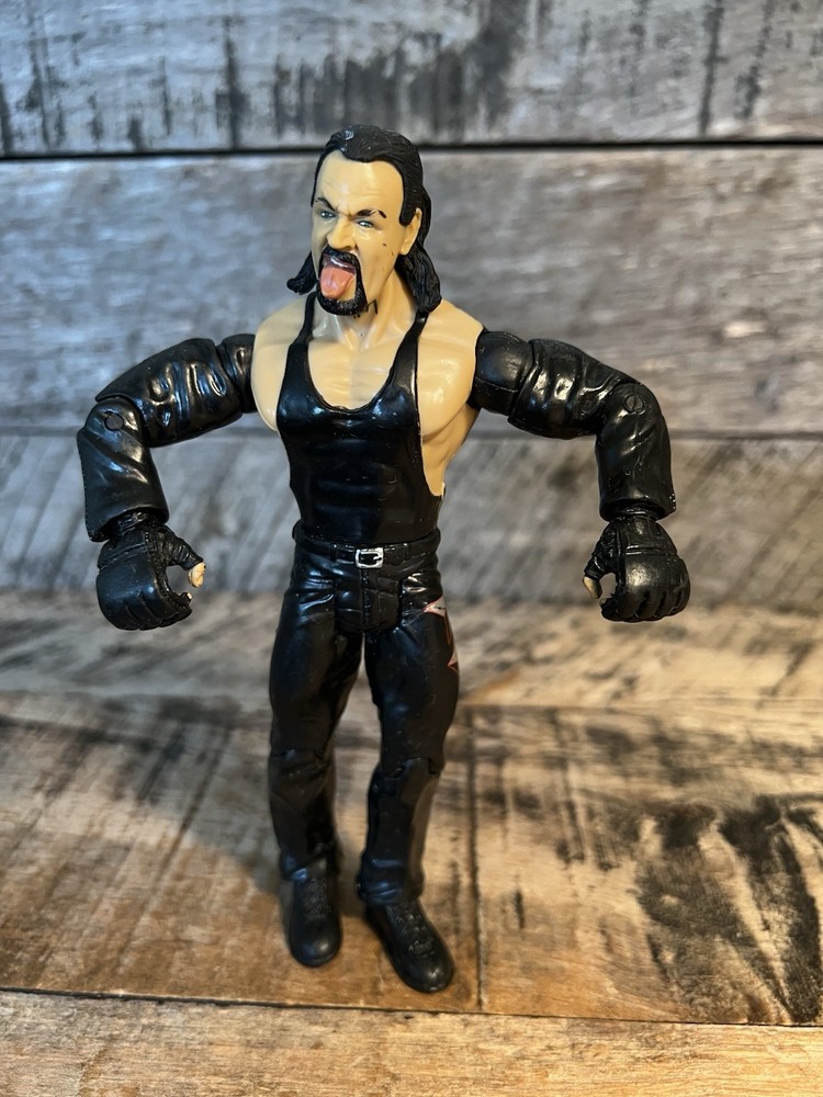 WWE The Undertaker Action Figurines 2003Jakks Pacific