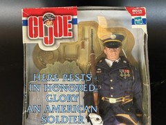 Vintage 2000 GI Joe Honor Guard Tomb Of The Unknown Soldier Factory Sealed