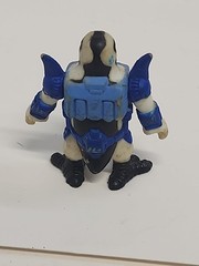 Battle Beasts Series 3. #75 Pugnacious Penguin Pre-owned Vintage Toy