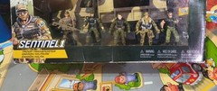 TRUE HEROES SENTINEL 1 TROOP TRANSPORTER. NIB ToysRUs
