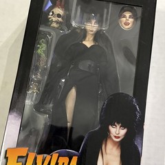 NECA Elvira Mistress of the Dark 8 inch Unpleasant Dreams Figure New