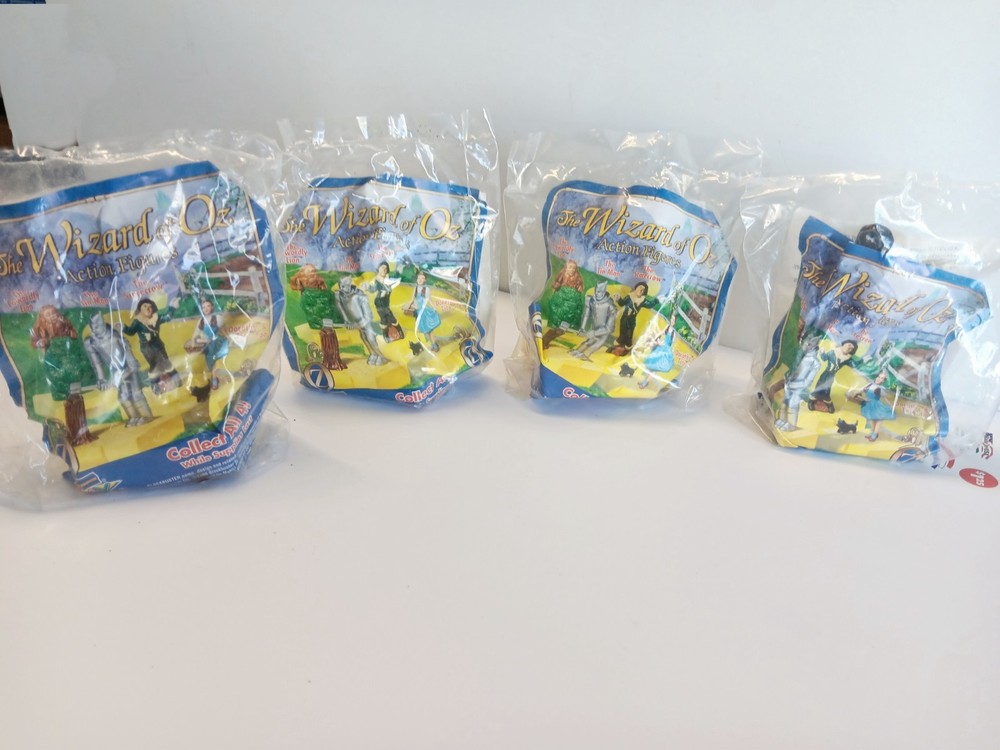 Blockbuster 1997 Wizard of Oz Dorothy Lion Tinman Scarecrow Sealed Set of 4