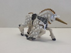 Papo Medieval Knight Action Figure Fantasy Cavalry Horse Unicorn Silver Gold