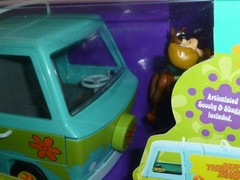SCOOBY DOO MYSTERY MACHINE WITH SCOOBY DOO AND SHAGGY CARTOON NETWORK 2000
