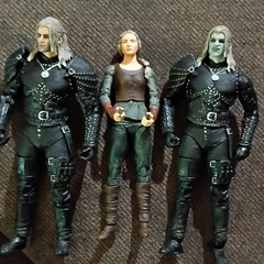 The Witcher Fully Jointed Black Brown Green Plastic Action Figure Collection Set
