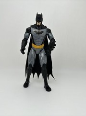 Batman 11 In DC Comics Action Figure w/Cape Spin Master 67800 S20 EUC 2020…106