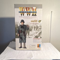 Dragon Models WWII USMC Platoon Leader Lt. Andy Carlson Action Figure Boxed