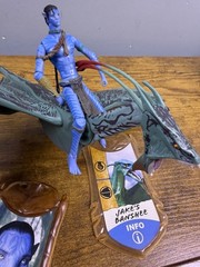 2009 Mattel Avatar Jake Sully & Jake’s Banshee Action Figure Set 3.75” 12×14”