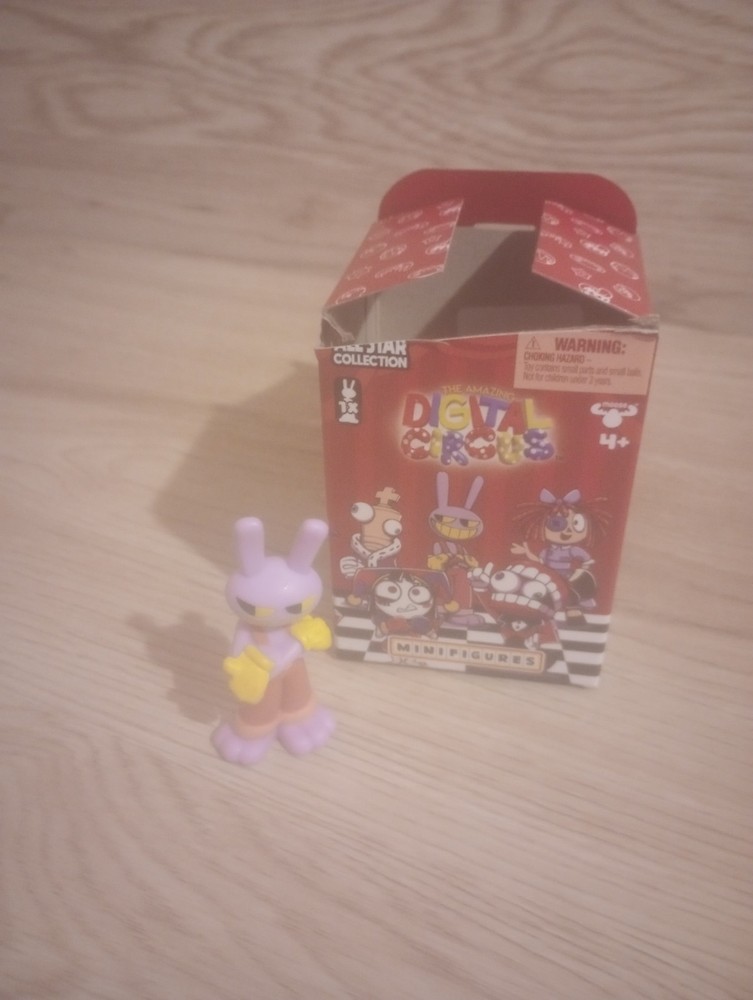 New Moose Toys The Amazing Digital Circus Official Jax 2″ Mini Vinyl Figure