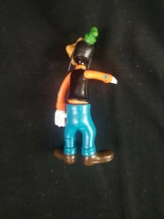 Disney Goofy Moving Arms Head Waist 5.3/4 Inch Figure Walt Disney Productions
