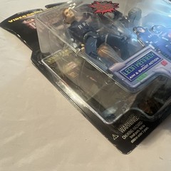 Toy Biz Video Game Super Stars Resident Evil 2 Leon Kennedy & Licker Set Gun
