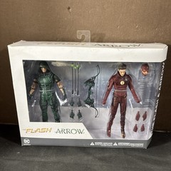 THE FLASH & ARROW ACTION FIGURE 2 PACK NEW DC COLLECTIBLES TV SHOW GREEN