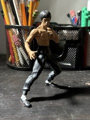 Bandai S.H.Figuarts Bruce Lee LEGACY 50th Ver. 1/12 action figure