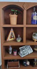 Miniature Wall/Tabletop Brown Display Shelf MiniVerse, MiniBrand, Trinkets 1:6