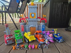 Paw Patrol Rescue Knights Castle And Vehicles Set