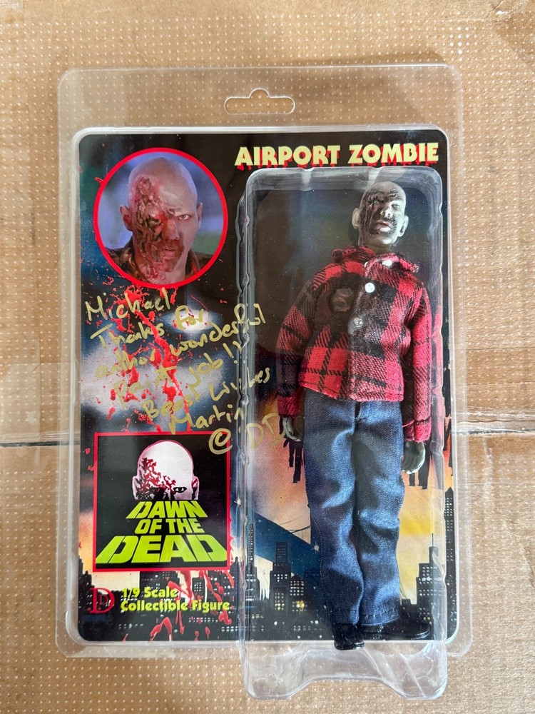 VERY RARE! Distinctive Dummies: Dawn Of The Dead-Airport Zombie Signed