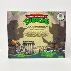 TMNT 1988 Remastered Raphael vs Rocksteady Playmates Action Figure 2-Pack N Hand