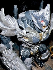 Transformers Studio Series 31 Battle Damaged Megatron Voyager 2017 Hasbro