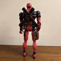 Toybiz Marvel Legends Series VI 6 Deadpool 2003 Action Figure Loose Incomplete