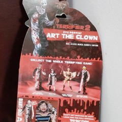 Trick Or Treat Studios Terrifier 2 Eye Poppin’ Art the Clown Figure w/ Weapons
