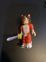 1FRB Roblox 3″ Figure, Celebrity Series 8 Neverland Lagoon: Wisp (NO CODE)