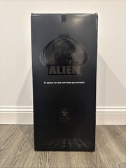 Alien Xenomorph 24″ Glow In The Dark Fig. 2014 SDCC Exclusive Gentle Giant /250