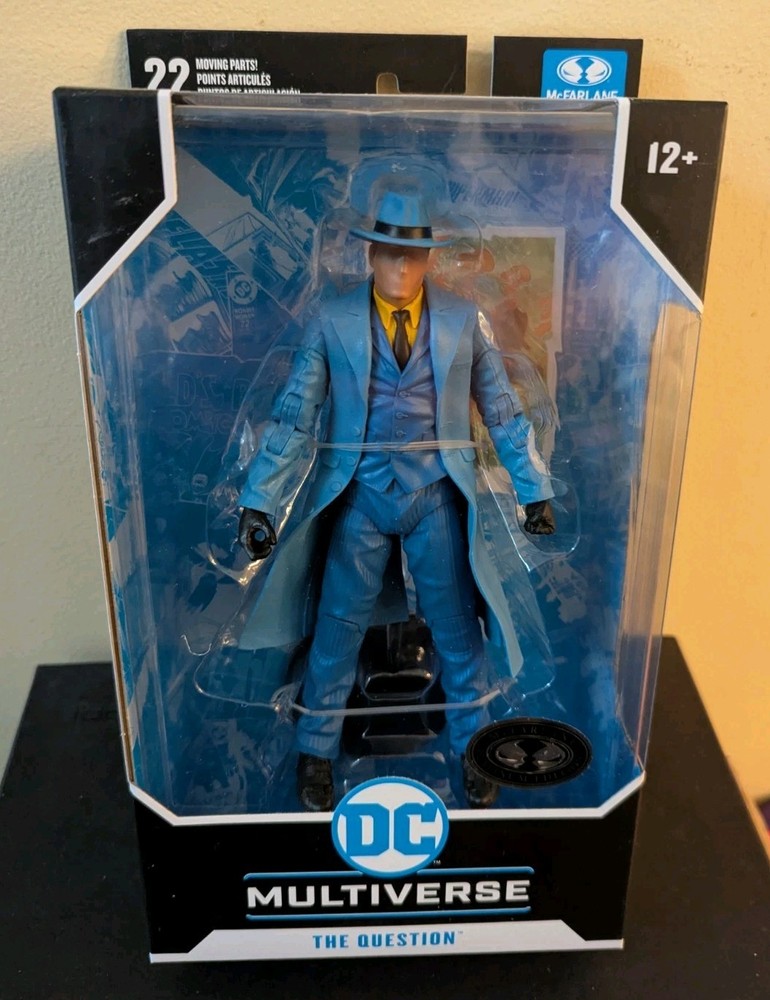 NEW 2023 McFarlane DC Multiverse 7” DC Classics – The Question (Platinum)