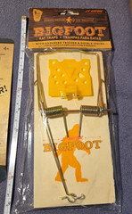 Authentic Big Foot Caller Alley Oop! & Bigfoot Trap Sasquatch Novelty Gifts