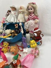 Huge Lot Of Vintage Girls Toys + Blue Plastic Case 48 Pieces Total Disney Mattel