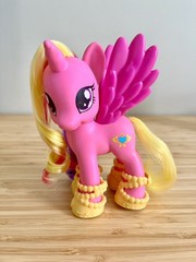 My Little Pony Princess Cadance in pretty yellow shoes. 6″ Tall Hot pink