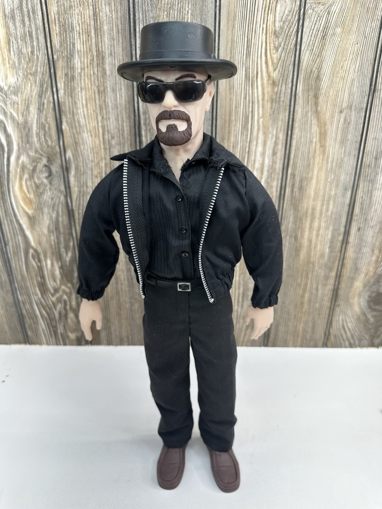 Heisenberg Breaking Bad 17” Talking Figure Hat Voice Works